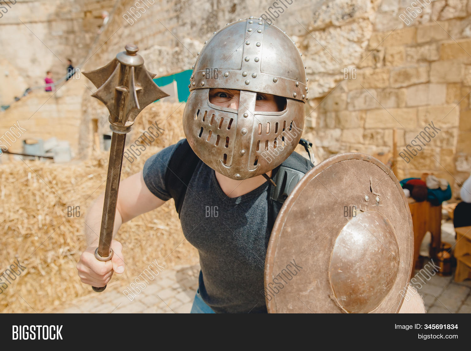 armor,knight,selfi,man,travel,malta,valletta,armour,medieval,king,suit,guard,ancient,detail,war,castle,crusade,old,army,middle,security,dark,metal,soldier,vintage,warfare,warrior,isolated,fantasy,sword,texture,steel,prince,strong,glove,viking,festival,cosplay,battle,helmet,mace,exhibition,museum,photo,Italy,Scandinavia