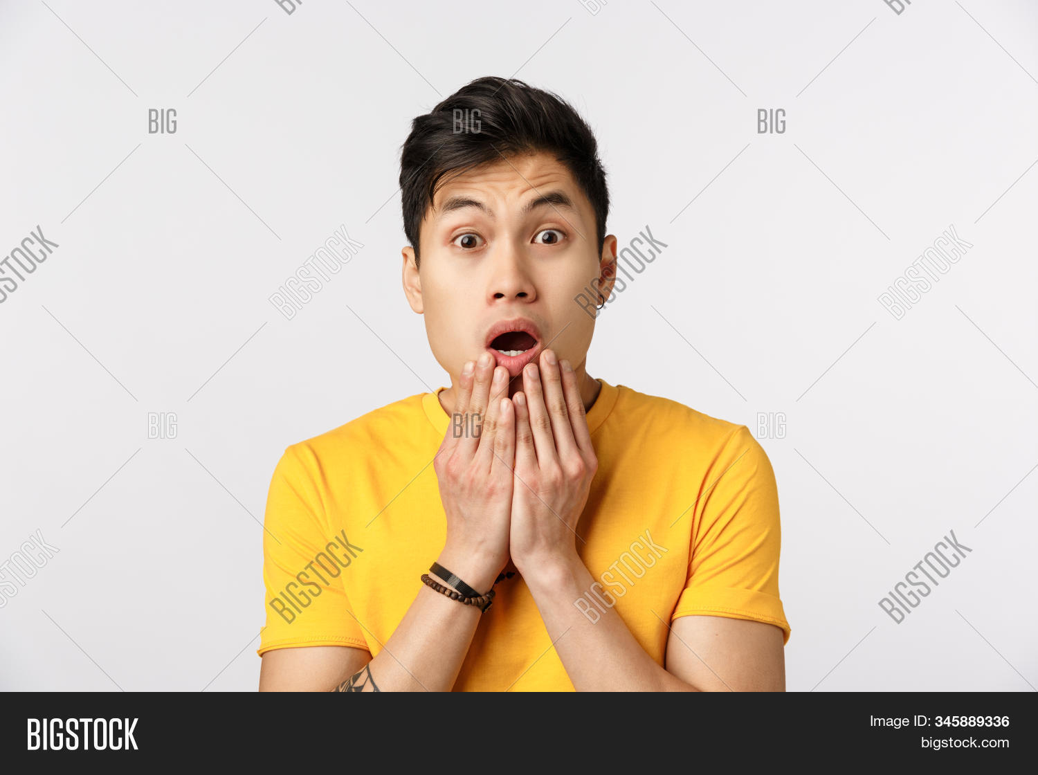 man,male,boyfriend,guy,surprised,shocked,amazed,amused,impressed,awe,boy,student,asian,chinese,korean,adult,advertising,attractive,background,casual,emotion,excited,hair,handsome,person,tattoos,portrait,showing,white,young,advertisement,advice,assertive,beautiful,promo,calm,charismatic,chill,confident,direction,ethnicity,fashion,gesture,model,pointing,posing,modern,yellow,millennial