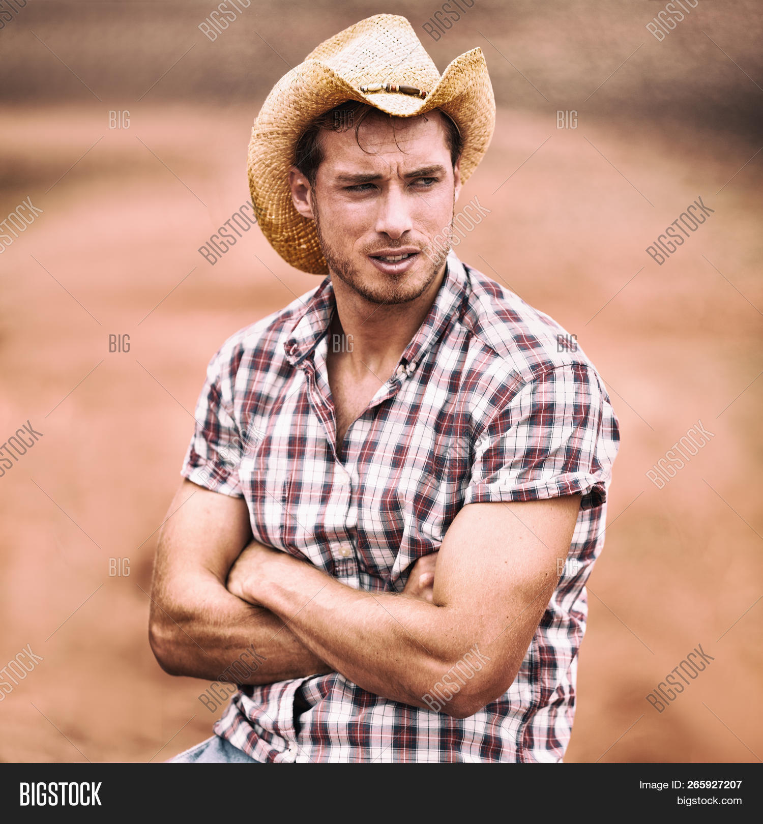 20s,american,arizona,attractive,bull,calgary,canada,canadian,caucasian,charming,clothes,clothing,country,countryside,cowboy,cowboys,farm,farmer,farming,handsome,hat,horse,hunk,landscape,lifestyle,male,man,manitoba,men,model,muscular,outback,outdoor,outside,people,person,plaid,ranch,rancher,rider,rodeo,serious,sexy,shirt,texas,usa,utah,western,wyoming,young