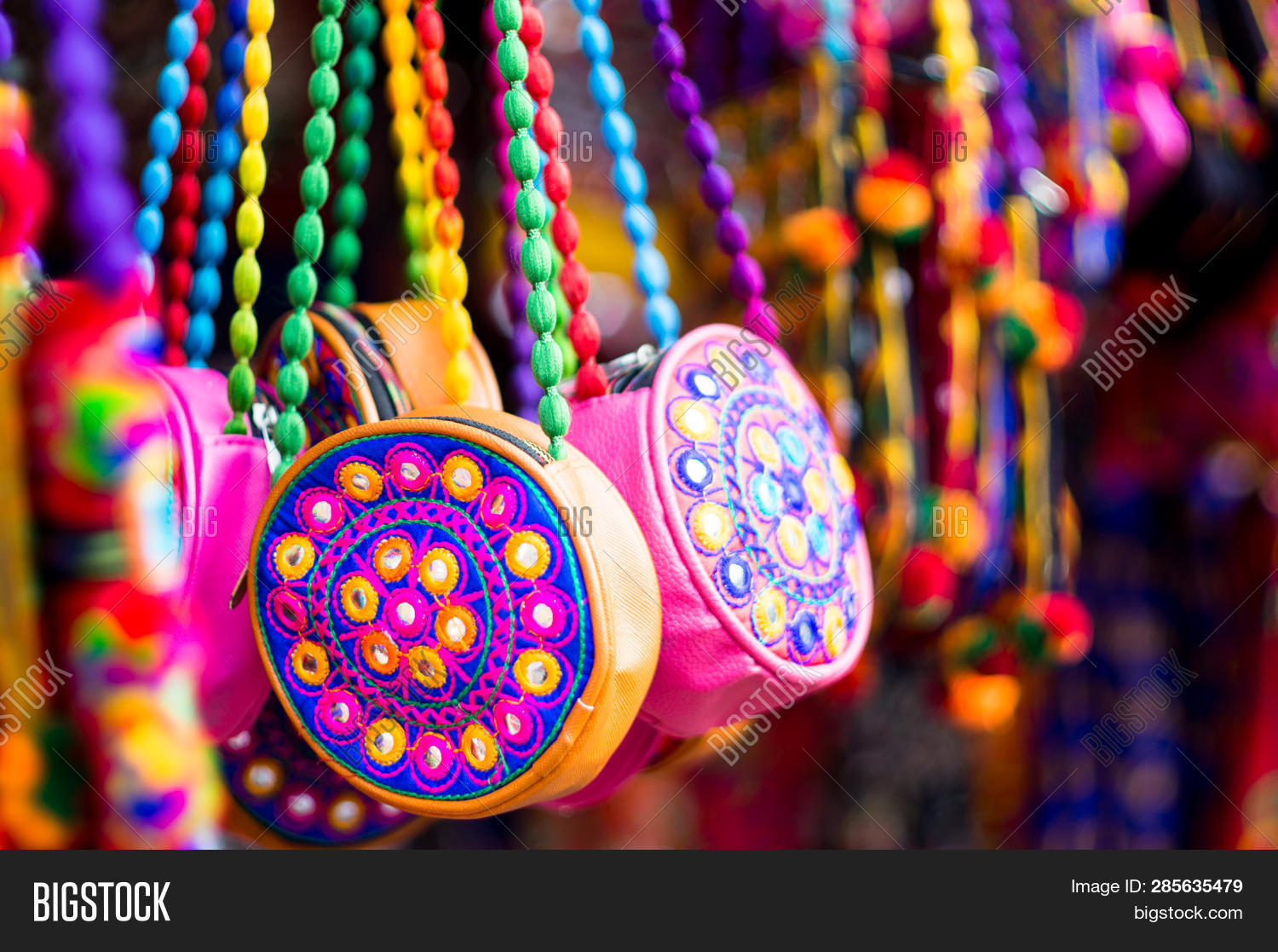 ahmedabad,art,asia,asian,background,bags,beautiful,color,colorful,composition,cotton,culture,decoration,decorative,design,down,fashion,frame,garden,garments,gujarat,gujarati,handmade,indian,industry,law,market,pattern,sale,street,style,textile,texture,top,tourism,traditional,travel
