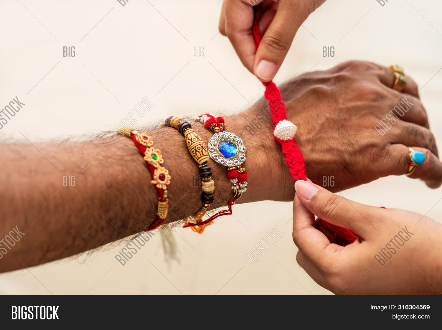 background,band,bandhan,beautiful,bengali,bond,brother,calendar,cards,celebrate,celebration,ceremony,closeup,color,concept,copy,craft,culture,decoration,designs,ethnic,festival,friendship,gift,giving,greeting,hand,hindu,horizontal,indian,love,man,market,occasion,pattern,photograph,raakhi,rakhi,raksha,red,religion,rituals,sister,space,string,tie,traditional,view,wallpaper,wrist