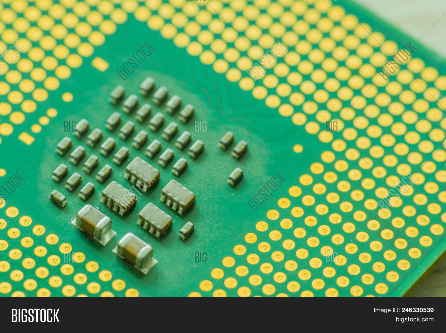 back,background,board,business,central,chip,circuit,clipping,close,closeup,computer,core,cpu,data,design,die,digital,end,equipment,front,hardware,hexa-core,high,hyper-threading,i7,industry,intel,isolated,macro,microchip,microprocessor,mmx,modern,path,pc,pentium,processing,processor,semiconductor,silicon,socket,system,tech,technology,thread,unit,upgrade,white,x64