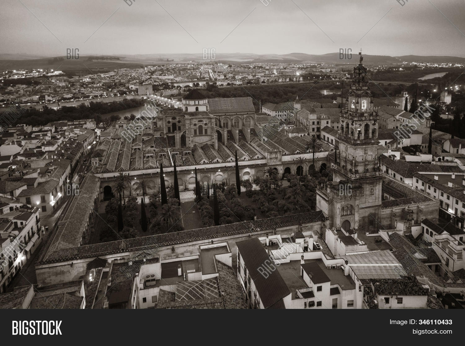 above,aerial,andalusia,architecture,black and white,bridge,building,cathedral,church,city,cityscape,cordoba,culture,drone,dusk,europe,evening,historical,landmark,monochrome,mosque,night,old,religion,skyline,spain,spanish,travel,vintage,wide angle