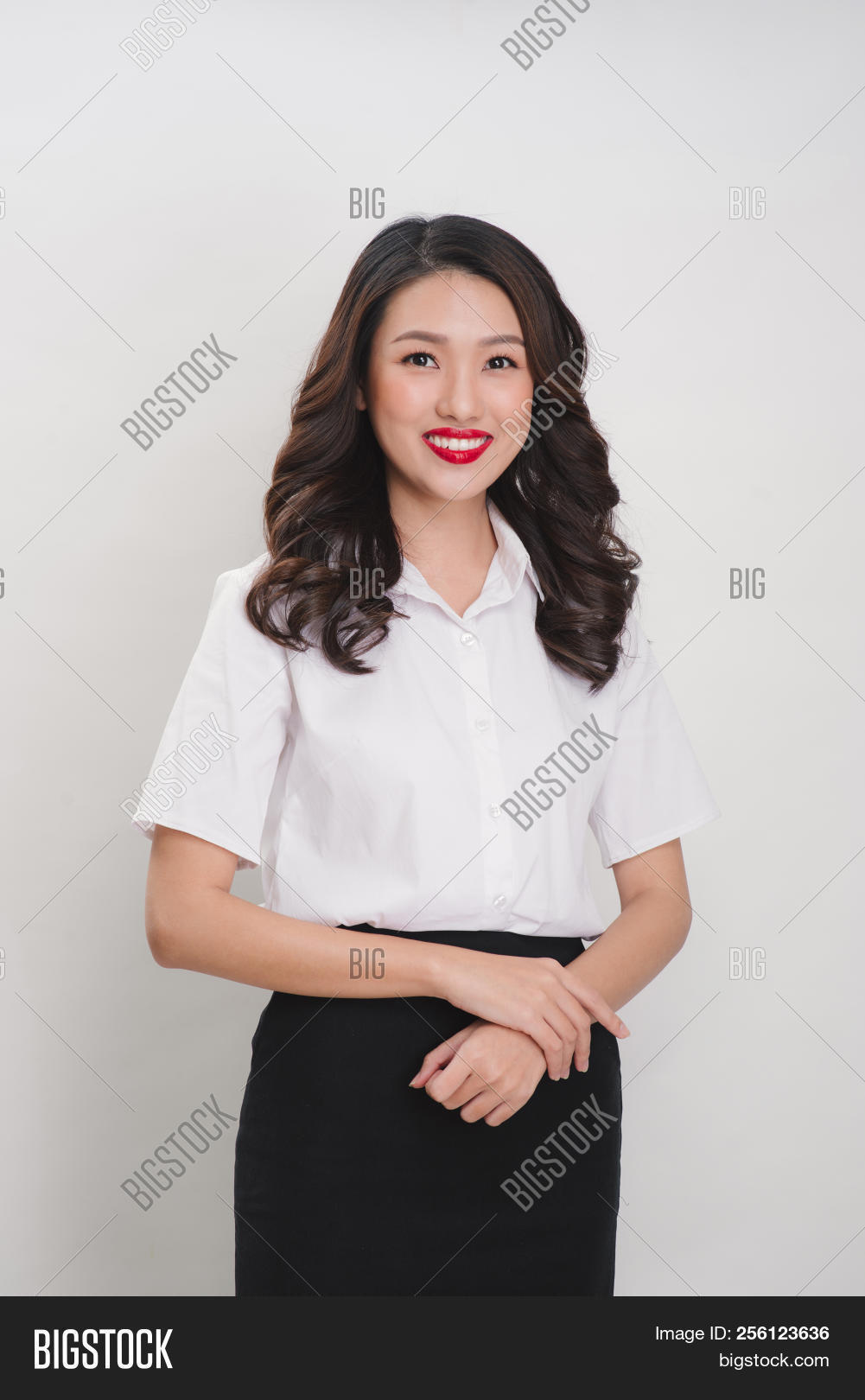 advertise,asian,attractive,background,beauty,business,businesswoman,charming,chinese,female,formal,girl,isolated,japanese,job,korean,looking,one,people,person,pretty,professional,smile,standing,suit,vietnamese,white,woman,work,young