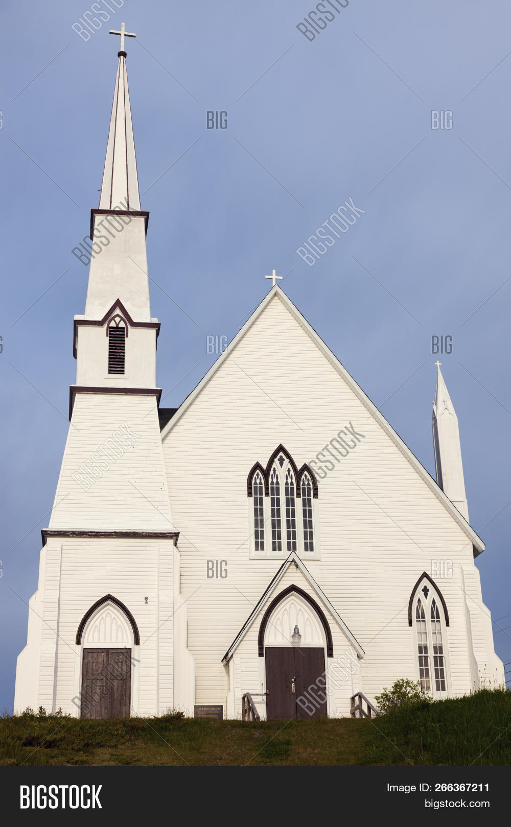 America,Canada,Catholic,Cove,Europe,Head,King,King's,Labrador,Lighthouse,Newfoundland,North,Town,and,architecture,blue,church,cloudy,cold,day,downtown,island,landmark,landscape,outdoors,panorama,sky,skyline,spring,sunrise,sunset,travel,white
