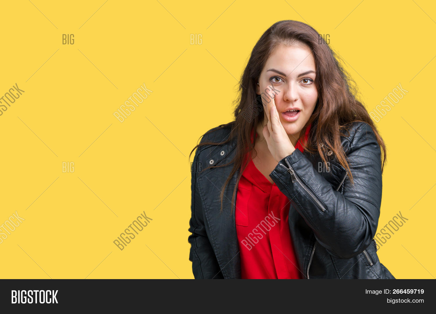 advice,background,bad,beautiful,black,body positive,brunette,casual,chatter,communication,conversation,curvy,evil,expression,face,fashion,fat,female,gesture,girl,gossip,hand,hispanic,isolated,jacket,latin american,leather,loud,malicious talk,message,mouth,news,plus size,portrait,rumor,scandal,secrecy,secret,secrets,side,speaking,talk,tell,voice,whisper,woman,young