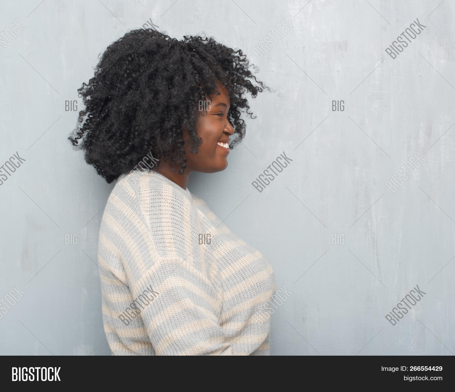adult,african,afro,american,attitude,autumn,away,background,beautiful,black,casual,cheerful,confident,cool,expression,face,fashion,gesture,girl,hair,happy,head,lateral,looking,model,natural,people,perfect,person,plus size,pose,profile,relax,serious,shape,side,side view,silhouette,simple,smile,sweater,trust,view,winter,woman,young