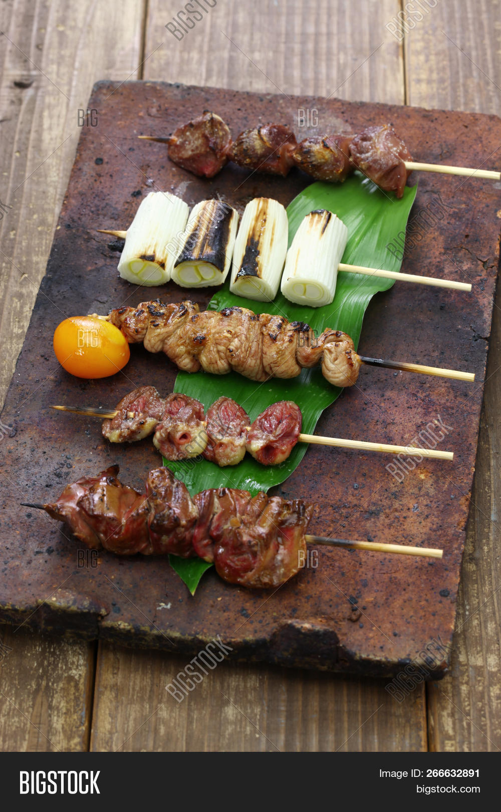 background,bamboo,barbecue,bbq,charcoal,chicken,chicken gizzard,chicken heart,chicken liver,chochin,chouchin,close up,cooking,cuisine,dinner,dish,food,gourmet,grilled,hatsu,immature egg yolk,isolated,japan,japanese,japanese leek,lunch,meal,negi,plate,rare,reba,rice wine,satay,skewer,soy sauce,specialty,sunagimo,tare,white,yakitori