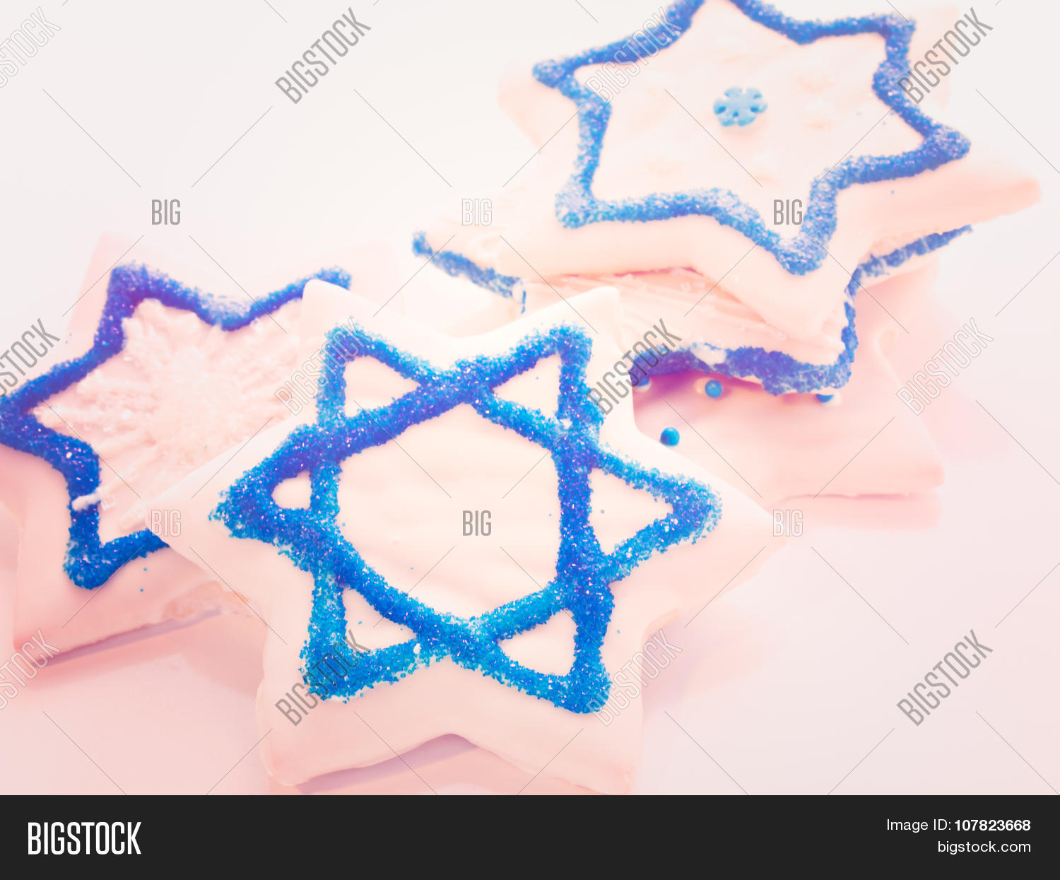 baked,blue,chanuka,chanukah,chanukkah,cookie,cookies,david,dessert,festival,filter,flat,food,hanukkah,happy,hebrew,hexagram,holiday,icing,instagram,jewish,khanukah,lights,magen,pastrie,pastry,photo,shield,small,star,sweet,treat,white,winter