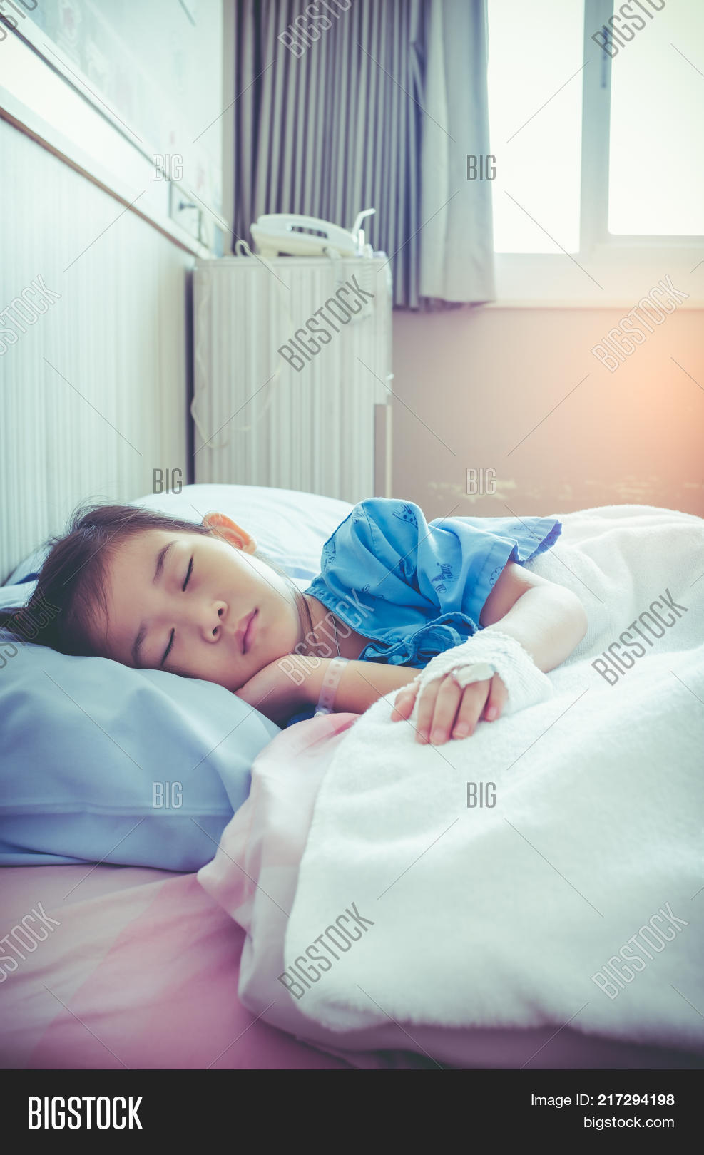 5,admit,asian,care,child,childhood,children,chinese,clinic,closeup,cute,disease,drip,drug,emotion,equipment,female,girl,hand,health,horizontal,hospital,human,illness,infection,intravenous,iv,japanese,kid,medical,medication,medicine,old,one,only,patient,people,person,recovery,relax,rest,room,saline,sick,sleep,unhealthy,unwell,vintage,ward,years,young