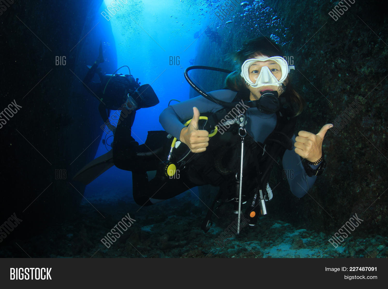 adventure,animal,aquatic,asia,asian,background,beautiful,beauty,blue,chinese,color,colorful,coral,dive,diver,ecosystem,egypt,environment,equipment,female,fish,girl,leisure,marine,mask,natural,nature,ocean,red,reef,scuba,sea,sport,thailand,travel,tropical,underwater,water,wild,wildlife,woman,young