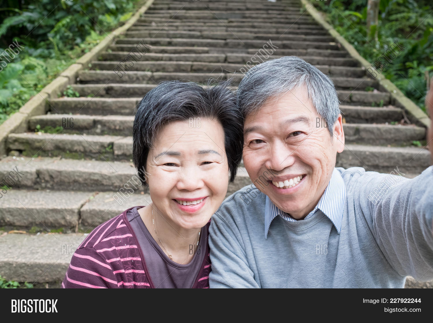 60s,aged,asia,asian,chinese,couple,embrace,family,female,happy,hug,lifestyle,love,male,man,media,old,older,outdoor,park,people,phone,photo,photograph,picture,relationship,retire,self,selfie,senior,smart,smartphone,smile,social,sport,stair,staircase,stairstep,stairway,step,take,technology,together,tourist,travel,traveler,usie,woman