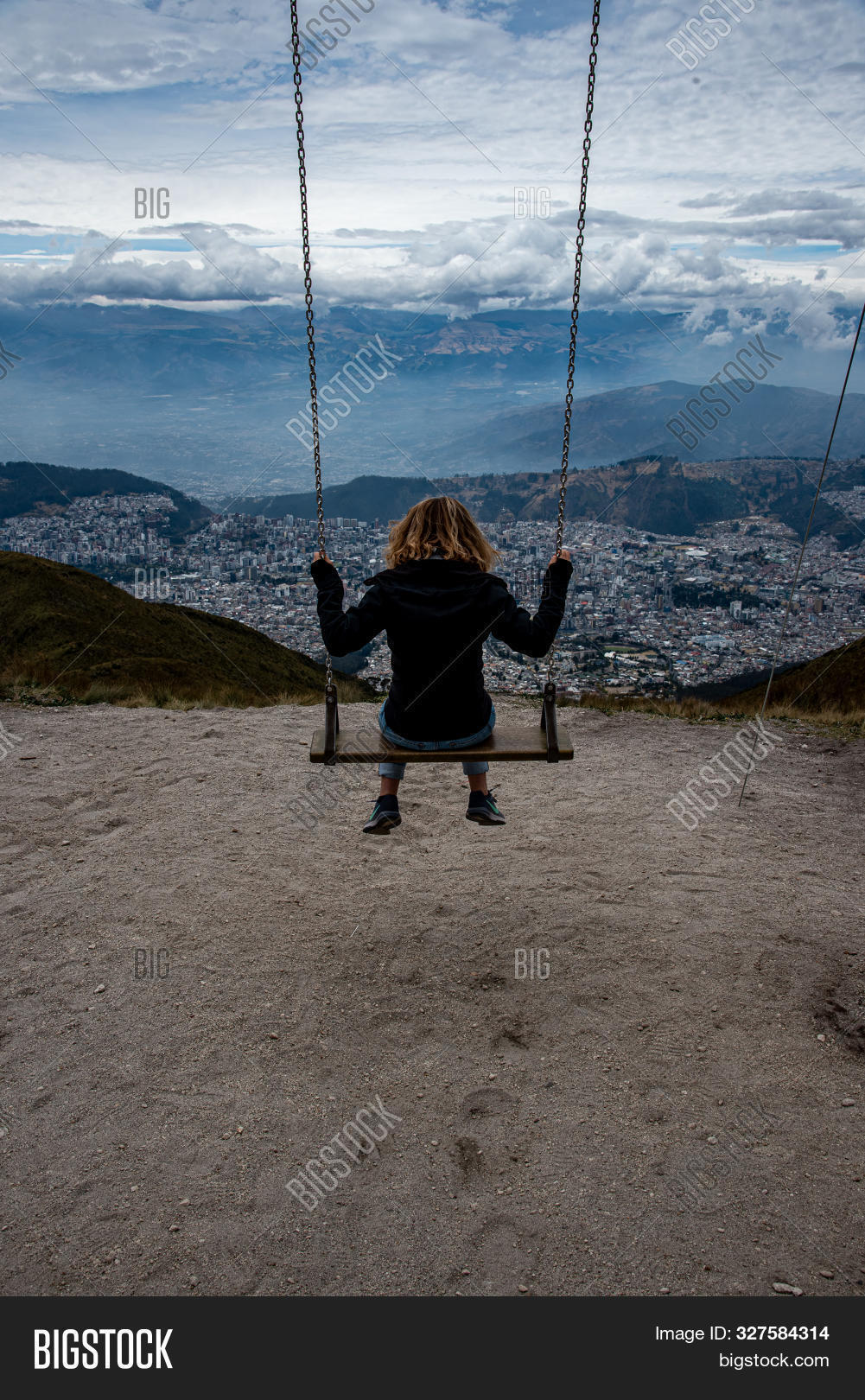 America,Amerindian,Andes,Antisana,Atacazo,Cayamabe,Chimborazo,Cotopaxi,Cruz,Ecuador,Guayllabamba,Hispanic,Iliniza,Latin,Loma,Pasochoa,Pichincha,Quechua,Quito,Republic,Ruminahui,Sincholagua,South,Spanish,UNESCO,altitude,blond,capital,city,elevation,exercise,fun,gondola,high,lift,looking,mountain,observing,ruku,sickness,sky,swing,tropical,up,volcanoes,wawa,woman