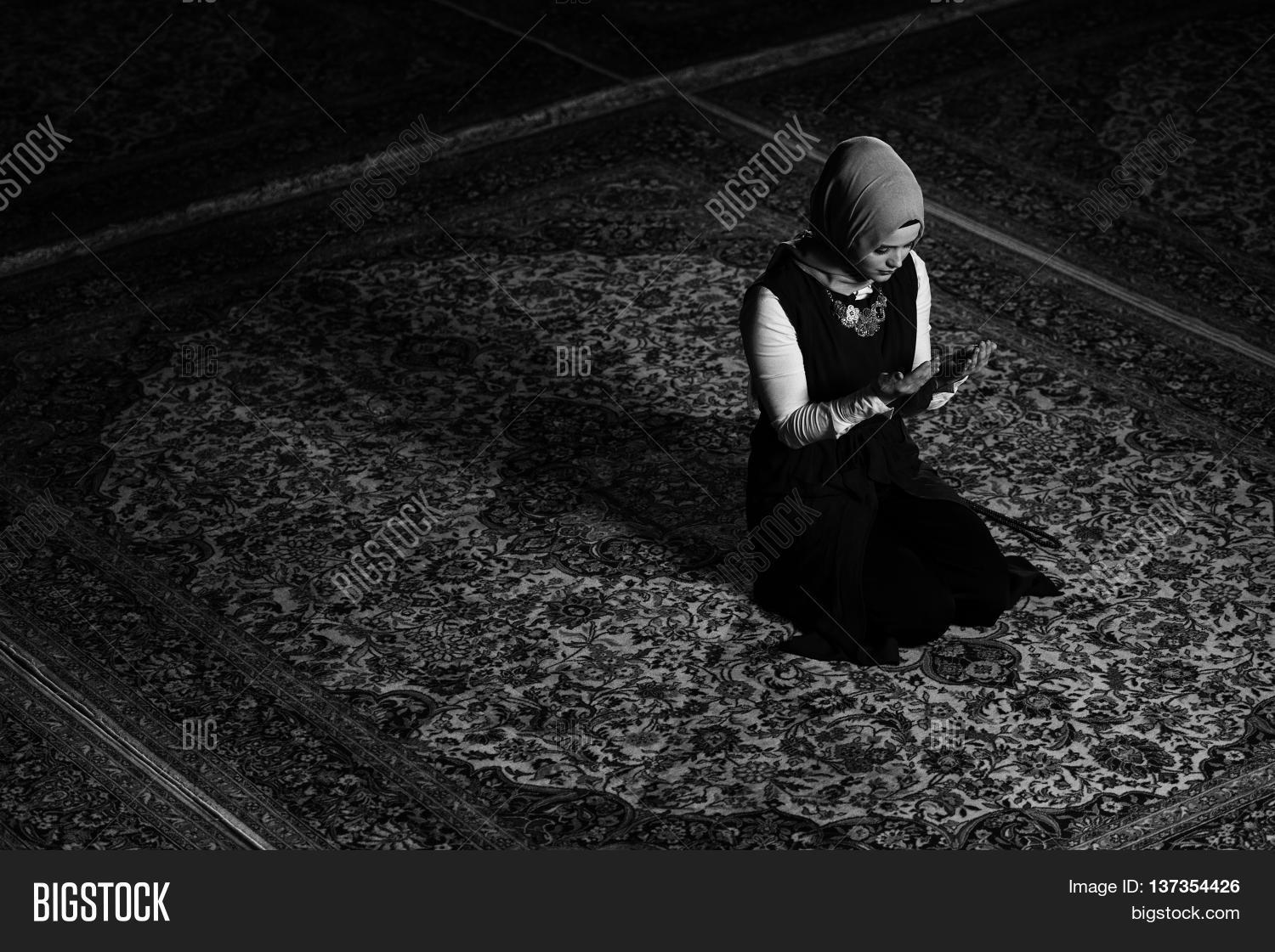 Woman,Muslim,Islam,Hands,Eid,White,Pray,Monochrome,Mosque,Tasbih,Portrait,Ramadan,Middle,Worship,Symbol,God,Spirit,Ritual,Namaz,East,Spiritual,Tasavvuf,Quran,Allah,Young,Mubarak,Traditional,Female,Rosary,Faith,Belief,Religious,Koran,Sufism,Hijab,Meditation,Girl,Interior,Sufi,Holy,Religion,Islamic,Tarikat,Prayer,Arabic,Kareem,Zikr,Iftar,Clothing