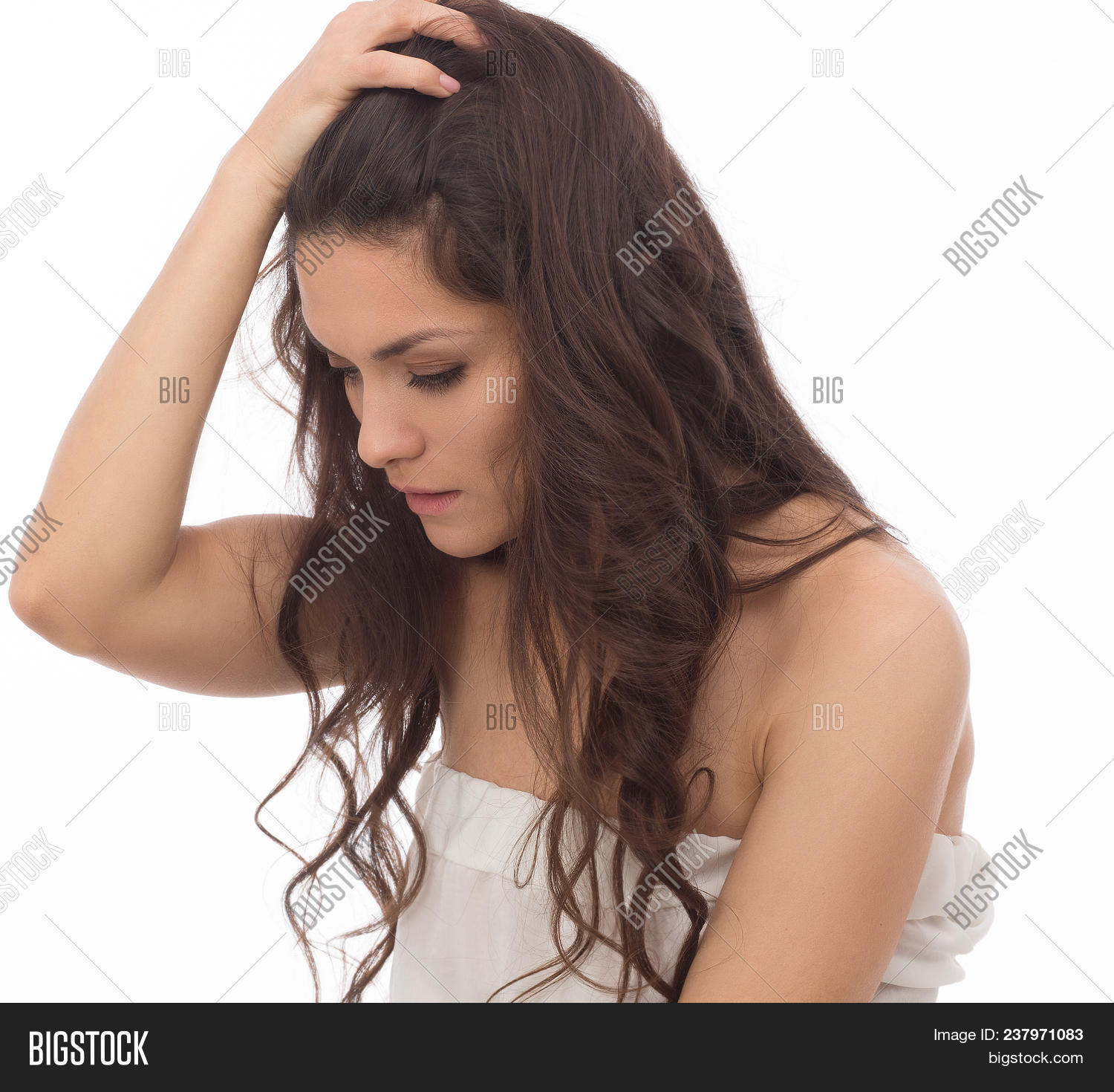 40,Mid,Middle,adult,age,aged,anger,angry,attitude,attractive,bad,beautiful,brunette,casual,closeup,confident,cute,disagree,disappointed,emotion,expression,female,girl,huffy,people,person,pose,posture,pretty,s,sad,serious,studio,unhappy,woman,women,young