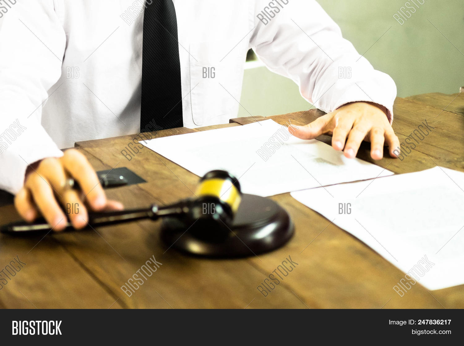 adult,attorney,auction,authority,background,barrister,black,book,computer,concept,counselor,court,courtroom,criminal,decision,digital,document,gavel,government,guilty,hammer,hand,judge,judgment,justice,law,lawyer,legal,legislation,magistrate,male,man,pad,paper,people,person,professional,prosecution,punishment,rules,screen,symbol,table,tablet,think,touch,tribunal,verdict,wood,wooden