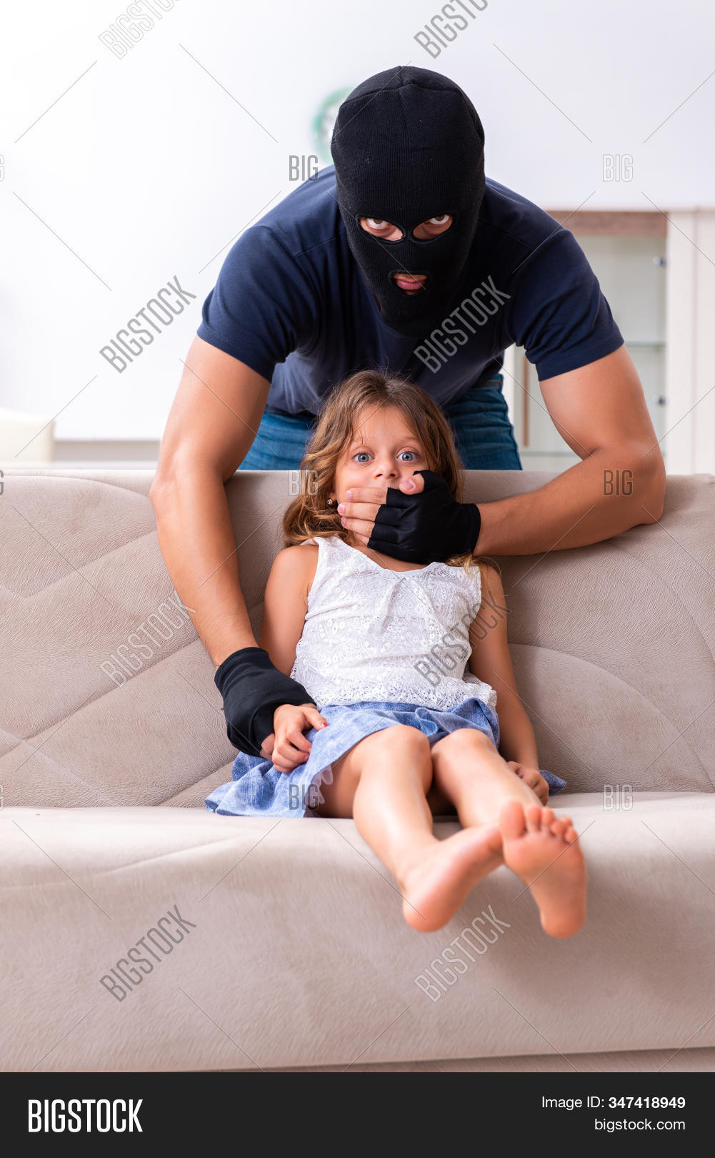 abduction, 																					abuse, 																					attack, 																					balaclava, 																					captive, 																					child, 																					childhood, 																					crime, 																					criminal, 																					danger, 																					evil, 																					fear, 																					gangster, 																					girl, 																					harassment, 																					help, 																					home, 																					hood, 																					hostage, 																					human, 																					kid, 																					kidnap, 																					kidnapped, 																					kidnapper, 																					kidnapping, 																					mafia, 																					man, 																					mask, 																					masked, 																					mouth, 																					paedophile, 																					paedophilia, 																					pedophile, 																					pedophilia, 																					prisoner, 																					problem, 																					ransom, 																					security, 																					shutting, 																					small, 																					social, 																					steal, 																					stealing, 																					theft, 																					thief, 																					thieve, 																					trafficker, 																					trafficking, 																					victim, 																					violence