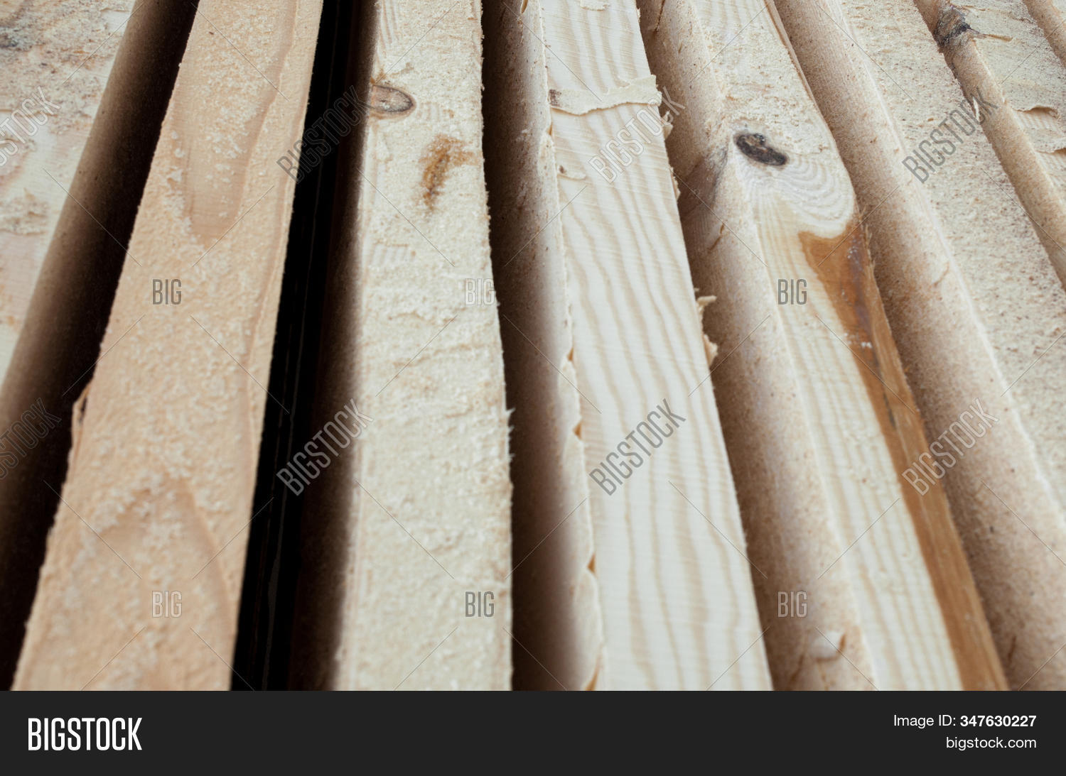 wood,wooden,plank,lumber,timber,board,slab,air,drying,draining,seasoning,raw,tree,pile,heap,stack,saw-mill,sawmill,saw,cut,close-up,beam,balk,roofer,square,background,texture,surface,forest,pine,conifer,coniferous,nature,natural,bark,firewood,forestry,industry,log,material,woodland,woodpile,construction,woodwork,chopped,horizontal,industrial,rough,softwood,business