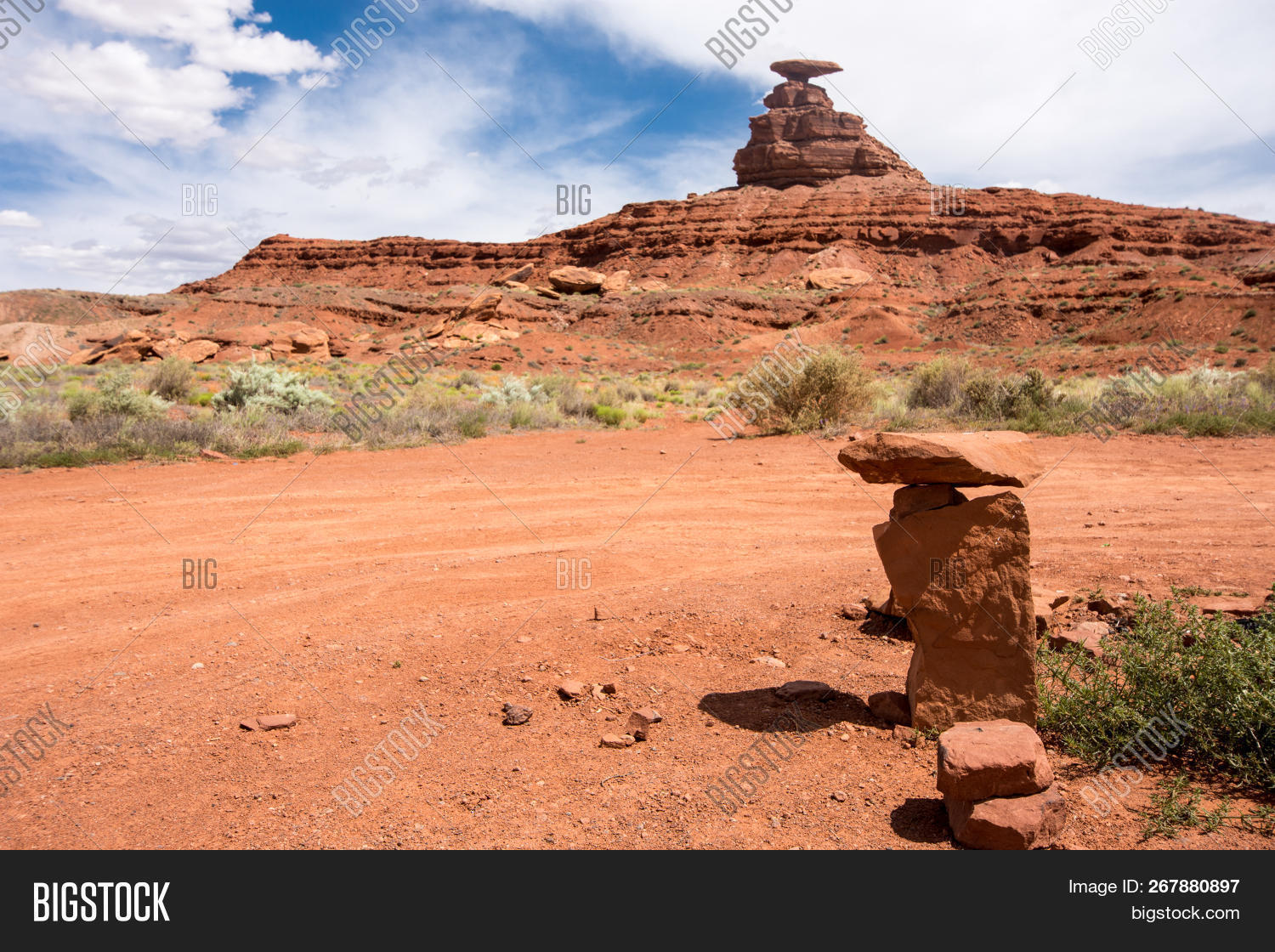 america,american,arizona,cairns,canyon,cliff,corners,deep,desert,erosion,formation,four,hat,hill,landscape,mexican,monument,mountain,natural,nature,navajo,panorama,park,red,river,road,rock,sand,sandstone,scenery,scenic,sky,southwest,state,stone,summer,trail,travel,trip,us,usa,utah,valley,view,viewpoint,west