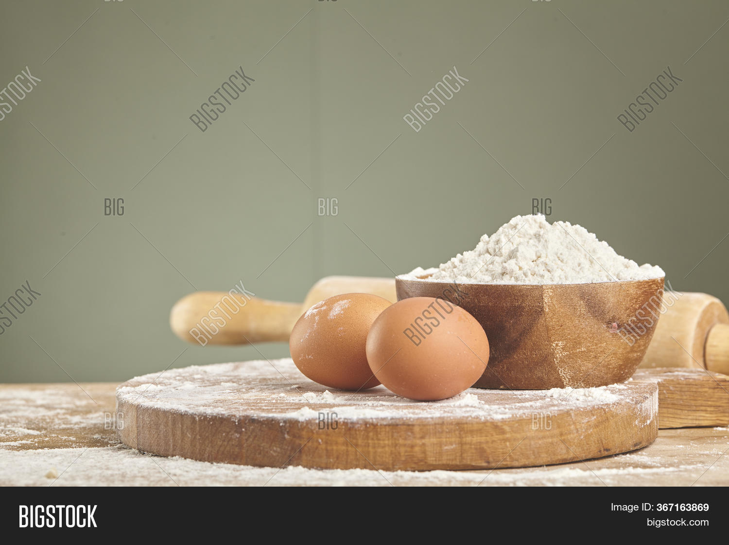 background, 																					woman, 																					hand, 																					food, 																					vintage, 																					kitchen, 																					cooking, 																					ingredient, 																					table, 																					wooden, 																					flour, 																					bowl, 																					healthy, 																					gourmet, 																					life, 																					still, 																					raw, 																					board, 																					preparation, 																					utensil, 																					view, 																					white, 																					egg, 																					brown, 																					bakery, 																					preparing, 																					product, 																					spoon, 																					shot, 																					equipment, 																					old-fashioned, 																					glassware, 																					culinary, 																					cereal, 																					nobody, 																					concepts, 																					milk, 																					dairy, 																					corolla, 																					menu, 																					cutting, 																					eating, 																					wood, 																					gluten, 																					cook, 																					close-up, 																					lifestyle, 																					cake