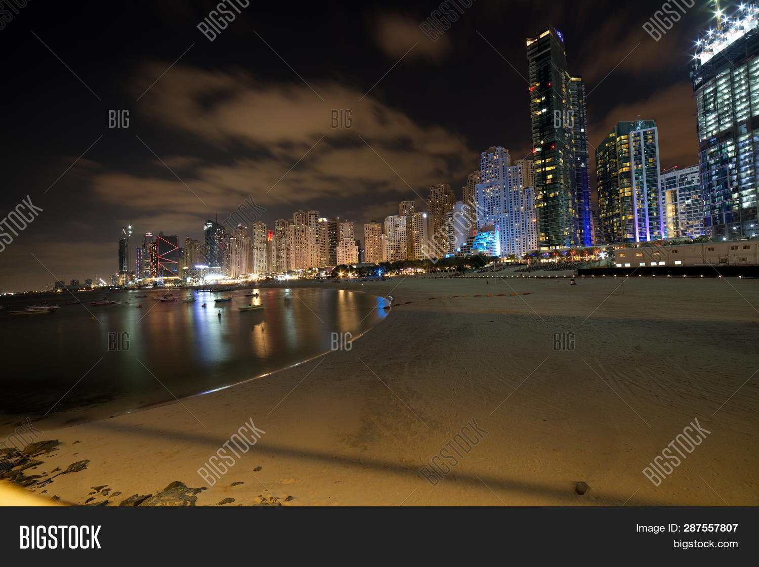 2020,aerial,ain,arab,architecture,area,attraction,beach,beautiful,bluewaters,building,circle,city,cityscape,coast,construction,destination,dubai,dusk,east,emirates,expo,exterior,eye,ferris,huge,island,jbr,jumeirah,landmark,large,luxury,middle,modern,mushrooms,new,promenade,restaurant,sand,sky,skyline,time,tourism,town,travel,uae,united,water,wheel