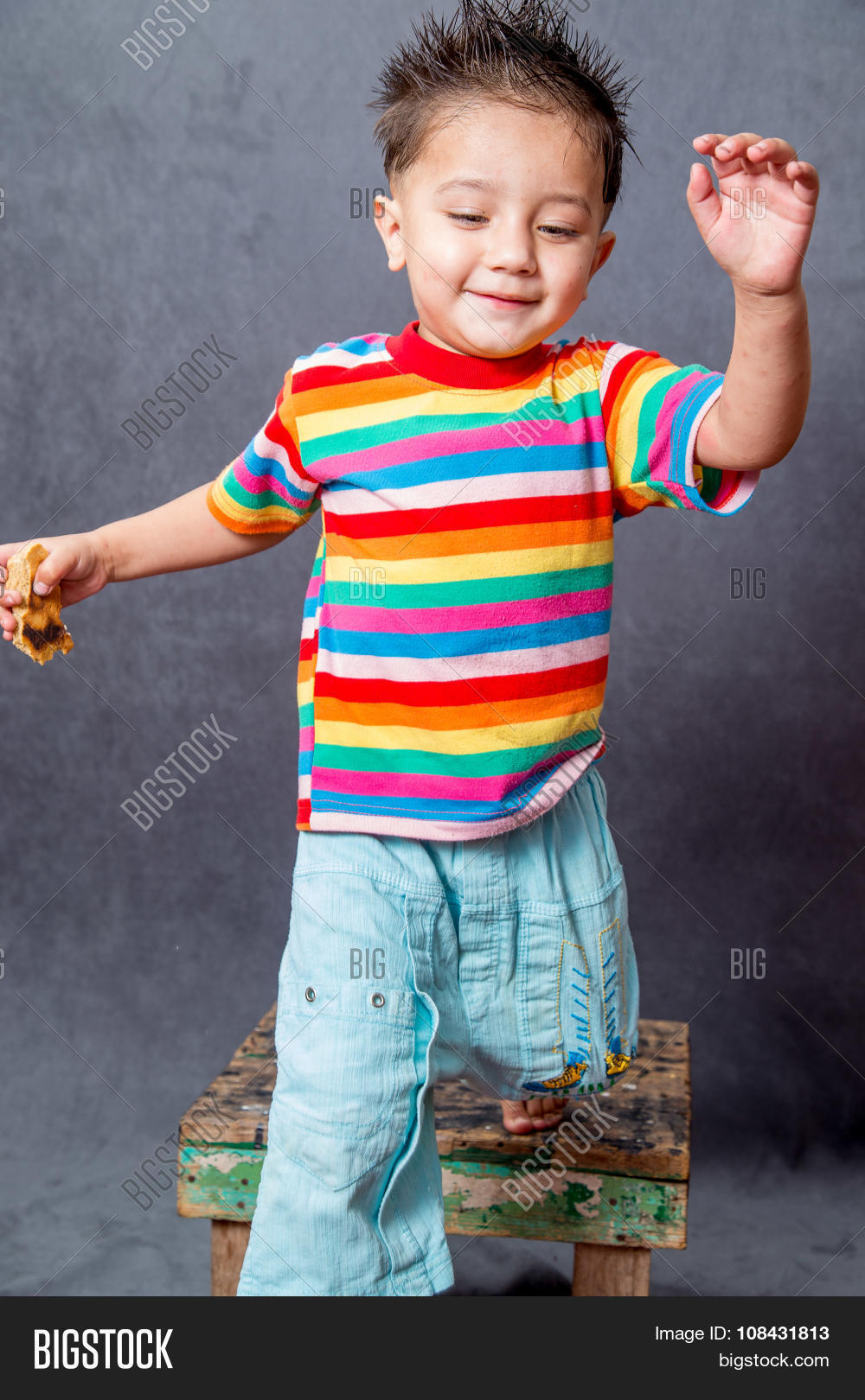 afghanistan,baby,background,black,blue,boy,child,color,colorful,cute,expiration,face,fashion,gray,happy,hummm,india,iran,jump,kashmir,kp,lol,me,model,mood,pakhton,pakistan,pakistani,pathan,peshawar,pockets,portrait,pusthon,red,sad,shocked,smile,smiley,style,surprized,young