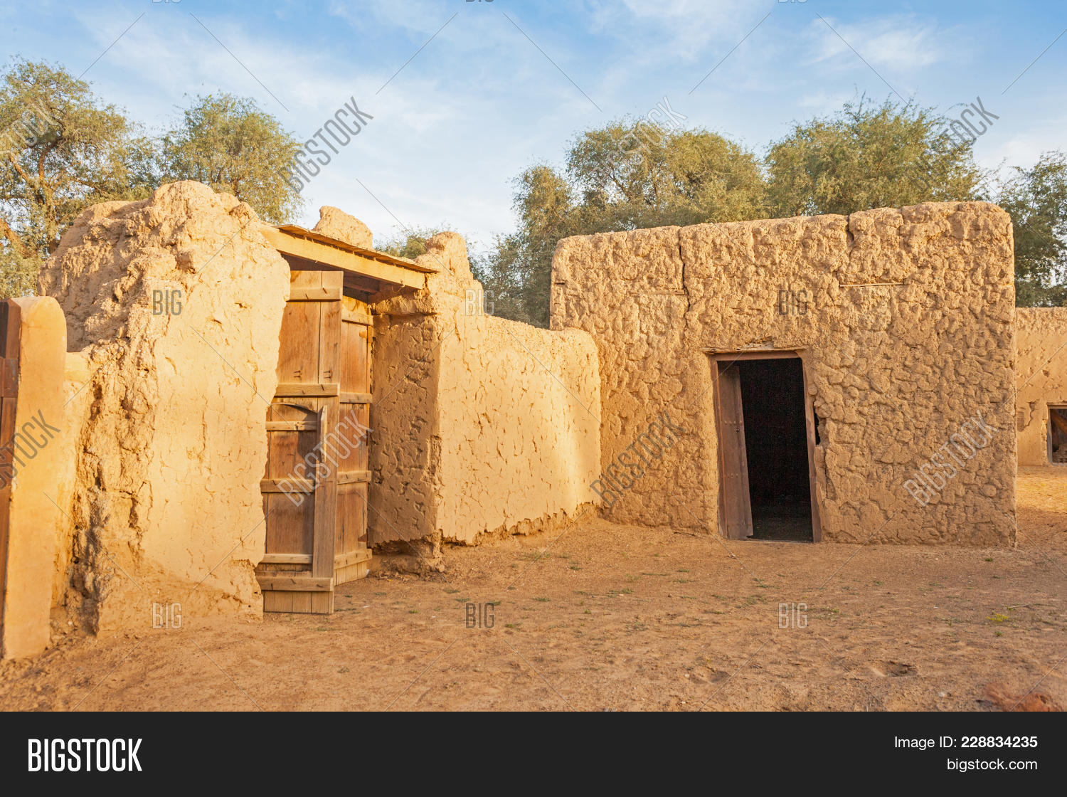 Abu,Ain,Al,Arab,Arabia,Arabian,Dhabi,East,Emirate,Emirates,GCC,Gulf,Middle,Peninsula,UAE,United,agriculture,architecture,building,culture,desert,farm,house,landscape,mud,nature,old,stone,tourism,travel,trees