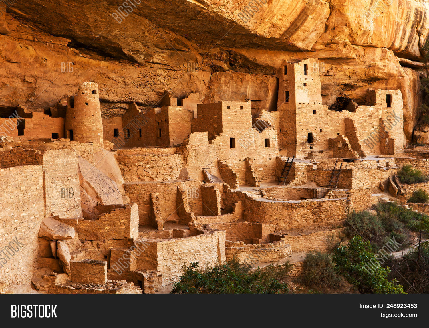 American,Colorado,Indian,Travel,abandoned,alcove,anasazi,ancestors,ancient,archaeological,archeology,architecture,building,cave,civilization,cliff,complex,corners,culture,dwelling,foothills,four,heritage,historical,history,house,kiva,landmark,limestone,memory,mesa,mountain,national,native,old,palace,park,peleo-indians,pueblo,ruin,sandstone,site,southwest,stone,tourism,tradition,treasure,verde,village,word