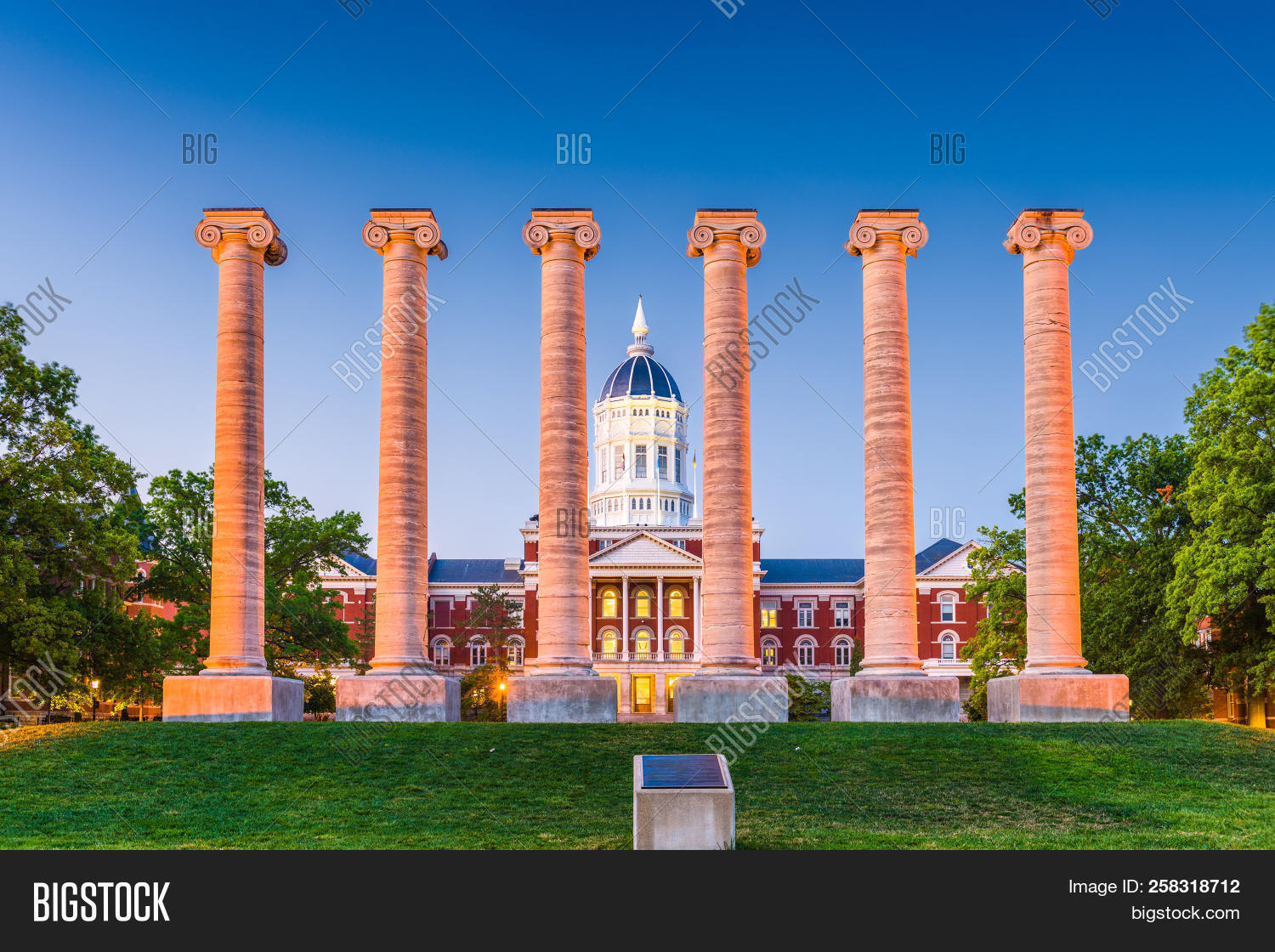 academic,america,american,architecture,building,campus,city,cityscape,college,columbia,column,columns,dawn,dusk,education,educational,evening,exterior,famous,field,hall,house,jesse,landmark,landscape,location,midwest,missouri,mo,mu,night,outdoor,place,quad,quadrangle,scene,scenery,scenic,school,skyline,square,style,tower,town,travel,twilight,united states,university,usa,view