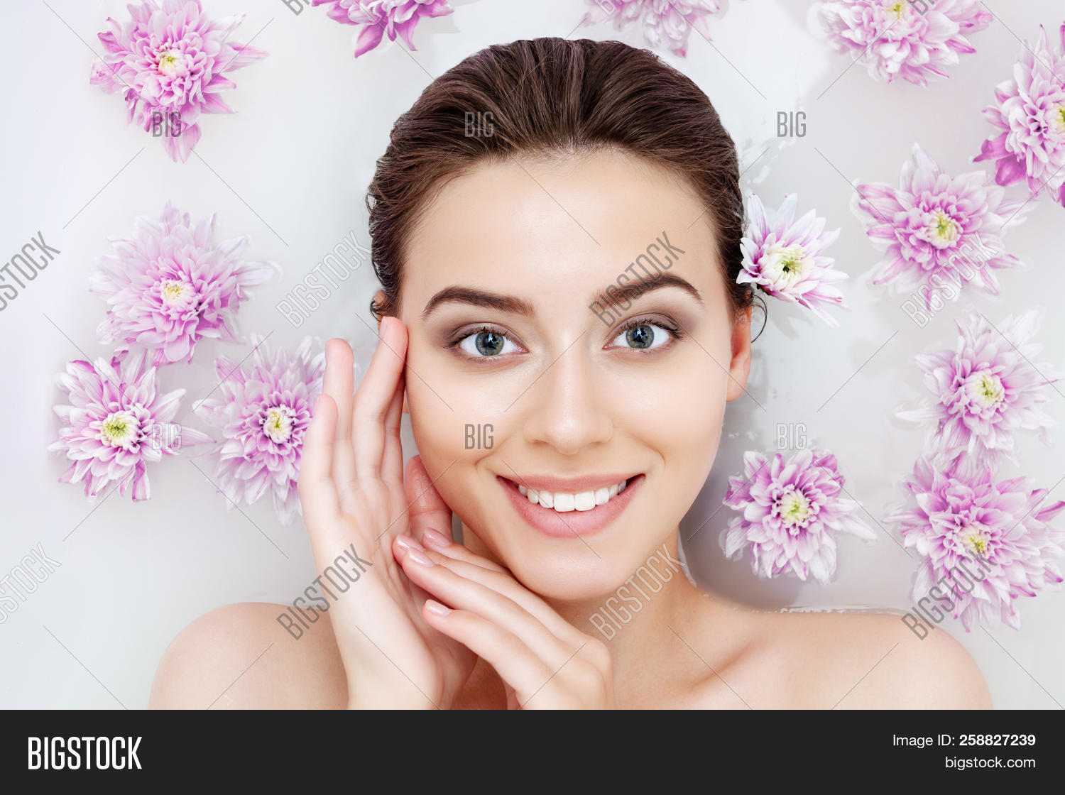 attractive,ayurveda,bath,beautiful,beauty,body,bright,care,caucasian,clean,cosmetic,cosmetology,cream,eyes,face,fashion,female,flower,fresh,girl,glamour,hair,happy,health,healthy,looking,makeup,milk,natural,peeling,perfect,pink,portrait,pretty,rejuvenation,scrub,shampoo,skin,smile,soap,spa,spring,therapy,treatment,water,wellness,white,woman,women,young