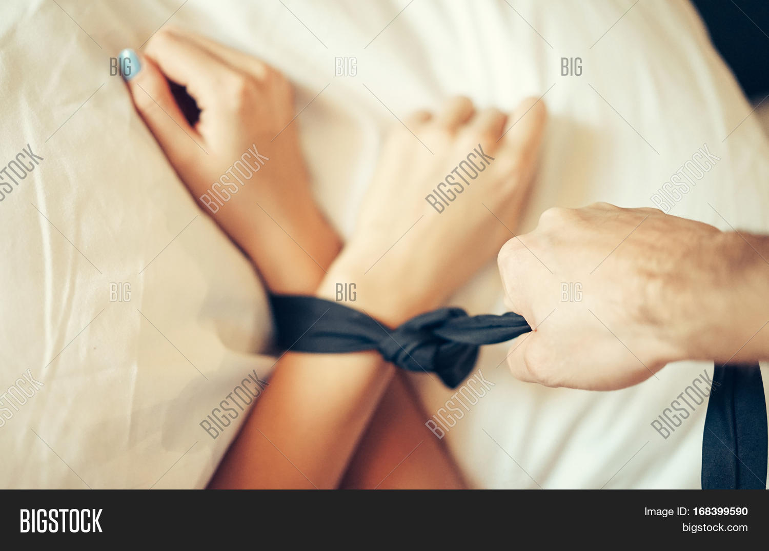 bed,bedroom,bond,bondage,bonded,bound,couple,desire,erotic,erotica,eroticism,fantasy,fetish,fixed,foreplay,game,hand,heterosexual,hot,intimacy,intimate,love,man,masochism,masochist,necktie,passion,passionate,people,pillow,play,pleasure,provocative,relationship,ribbon,role,sadomasochism,seduce,seduction,seductive,sex,sexual,sexy,slave,taboo,tie,trapped,victim,violence,woman