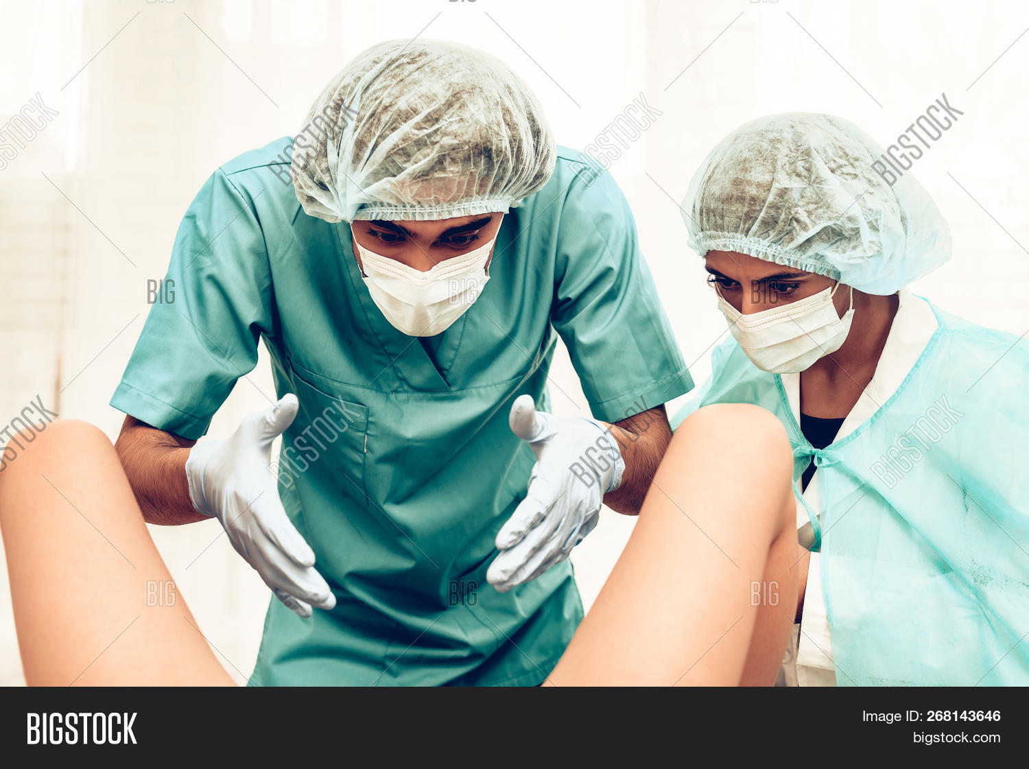 assistance,baby,bed,birth,born,child,childbirth,clinic,close-up,come,delivery,doctor,face,family,father,female,giving,hand,health,holding,hospital,husband,life,lying,maternity,medic,medical,medicine,midwife,modern,mother,motherhood,newborn,nurse,obstetrician,out,pain,parenthood,people,personnel,portrait,pregnancy,pregnant,pushing,room,scream,support,ward,woman,young