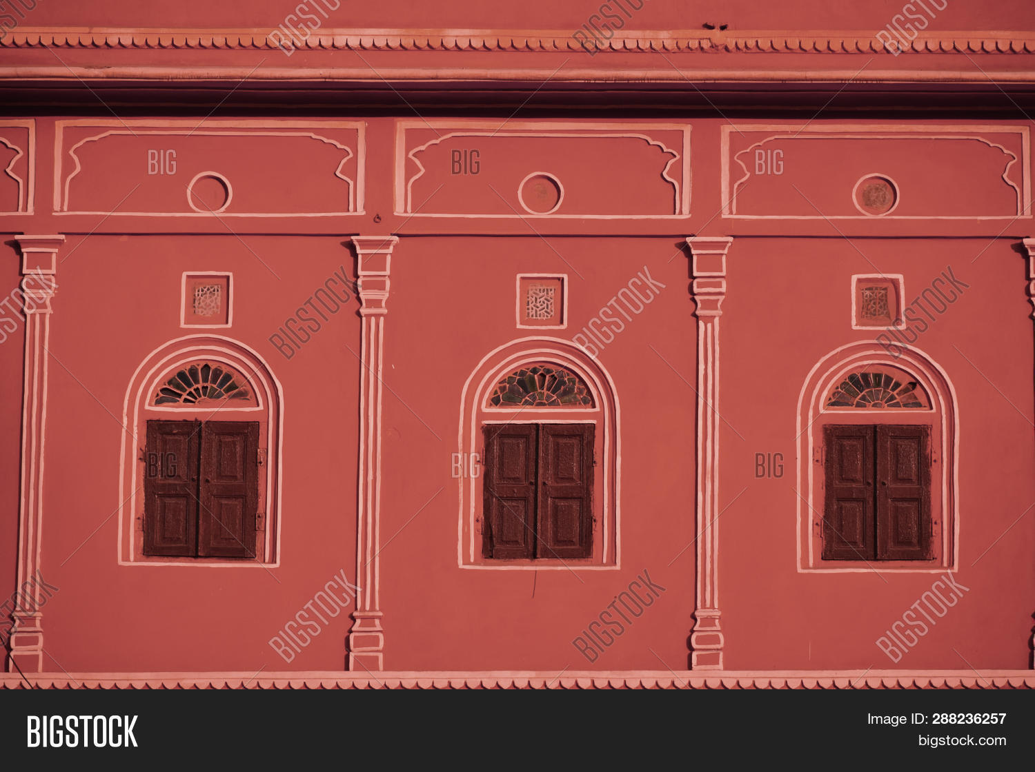 Asian,Indian,Jaipur-India,Rajasthan,Rajasthan-palace,Udaipur,ancient,antique,architecture,art,background,colour,colourful,craftsmanship,culture,dark,decorative,design,detail,door,elegant,exterior,fort,historical,history,house,interior,old,outdoor,pink-city,pink-wall,place,red,retro,royal,rural,rustic,shiny,stone,structure,tourism,tourist,tradition,traditional,vibrant,view,vintage,white,window,wooden