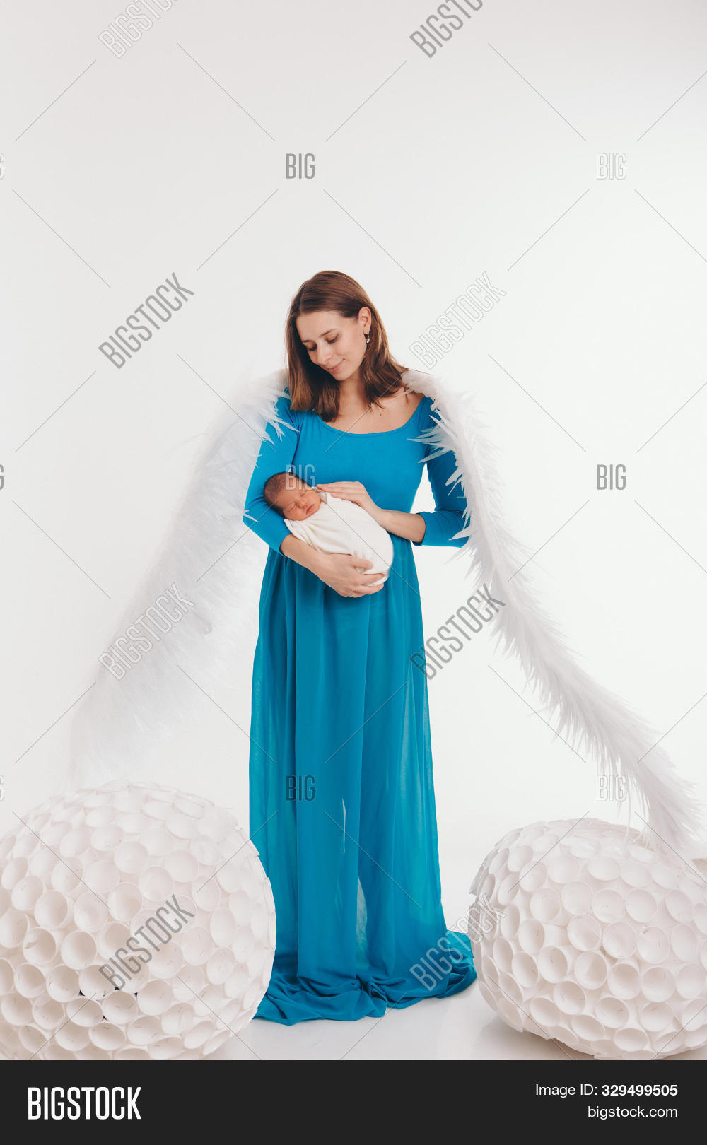 aged,angel,asking,baby,backound,beautiful,beauty,cement,cemetery,cherub,christ,christian,christianity,christmas,cute,divine,dress,easter,fashion,female,fly,flying,folded,girl,god,gorl,green,grieve,hair,halloween,hands,history,isolated,love,mother,nature,outdoors,pregnant,russia,white,woman,young