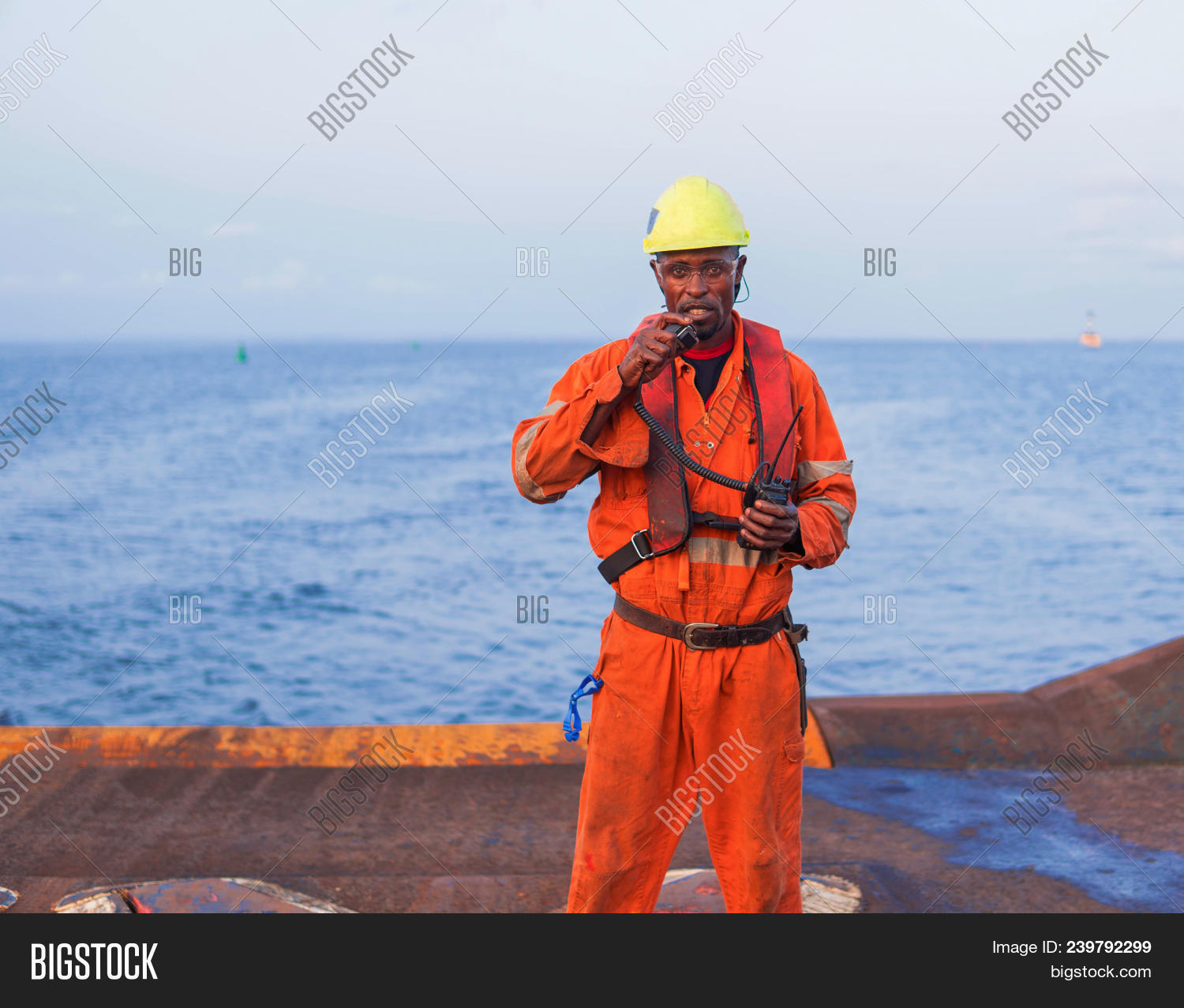 Kostüme sekundär Hören seaman overall Nach unten Nüchtern Hass