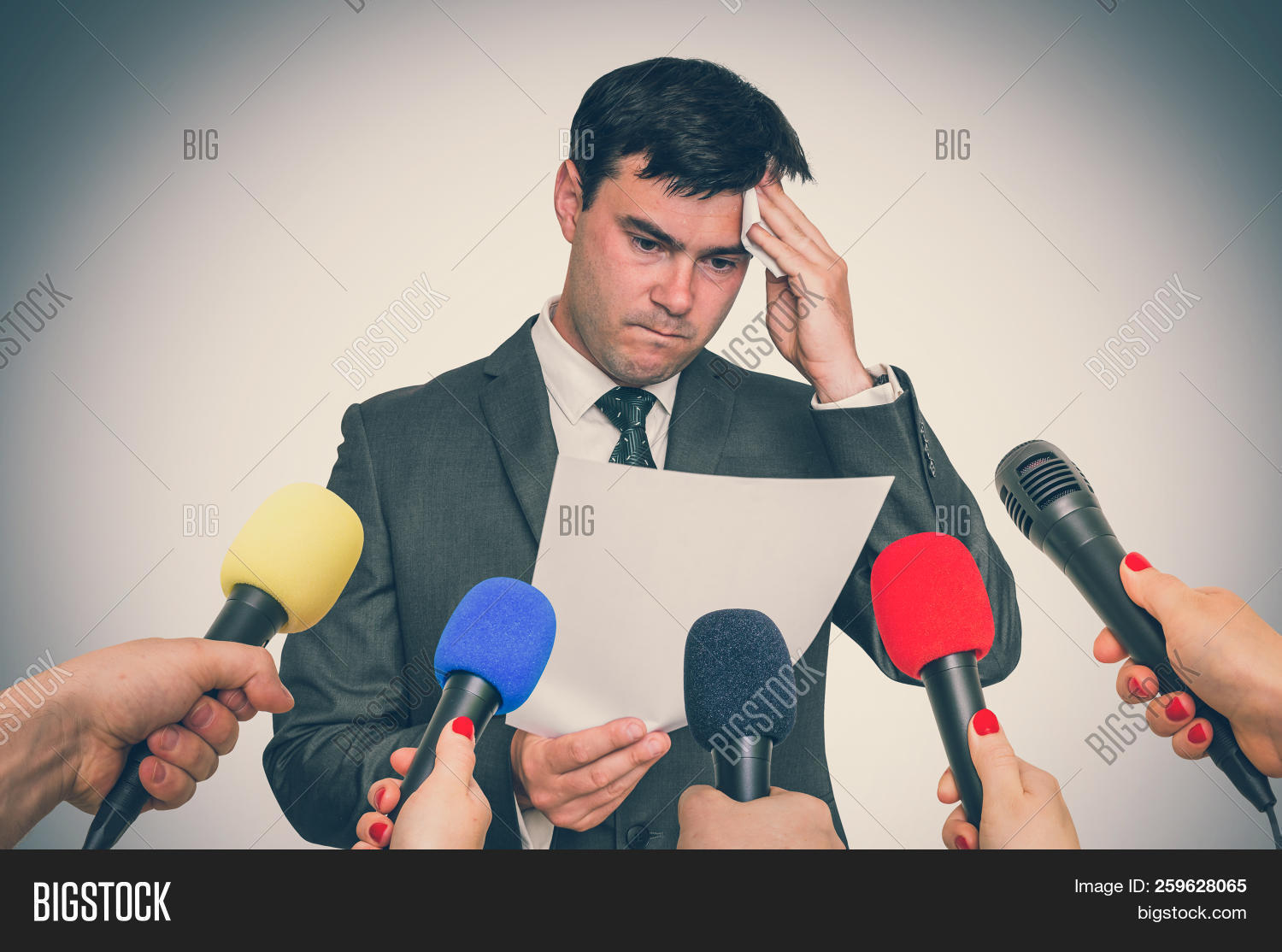 actor,afraid,anxiety,audience,background,brow,collar,face,fear,forehead,frightened,front,gesture,handkerchief,his,human,inexperienced,looking,man,microphone,nervous,onstage,people,person,phobia,politician,preparing,public,pulling,retro,scarey,scary,shy,speaker,speaking,speech,stage,statesman,stressed,stressful,stressing,sweat,sweating,sweaty,wipe,young